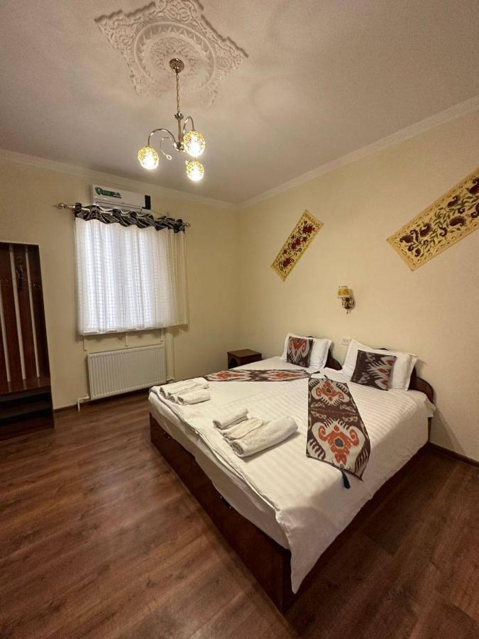 Hotel Eshoni Pir Boutique Bukhara Esterno foto